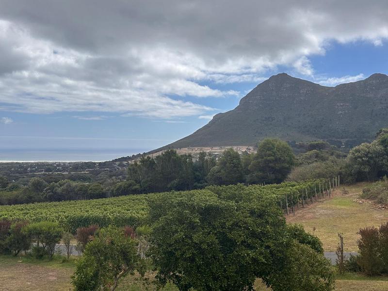 To Let 3 Bedroom Property for Rent in Noordhaven Western Cape